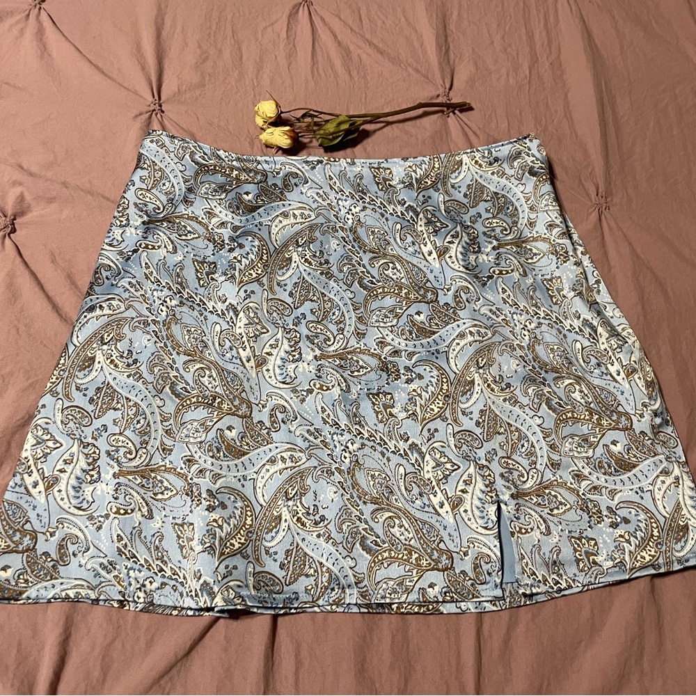 Hollister Blue and Brown Paisley Mini Skirt NWT LAST CALL!